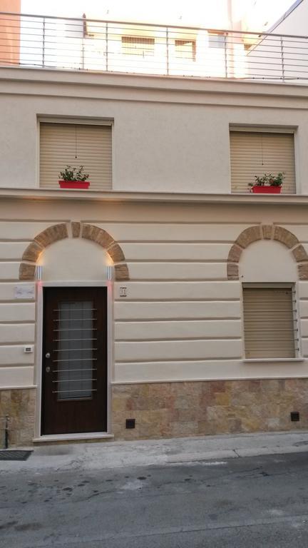 Rosemary Charming Rooms Termoli Luaran gambar