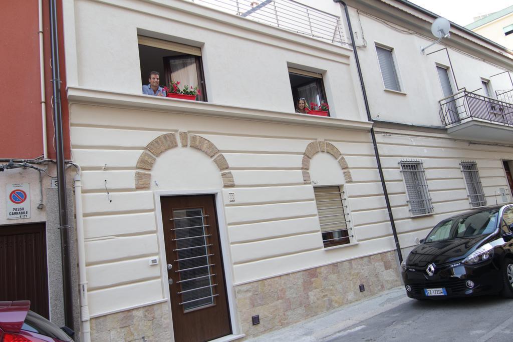 Rosemary Charming Rooms Termoli Luaran gambar